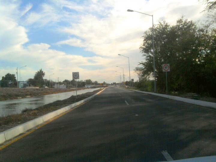 Nuevo Boulevard por el Canal