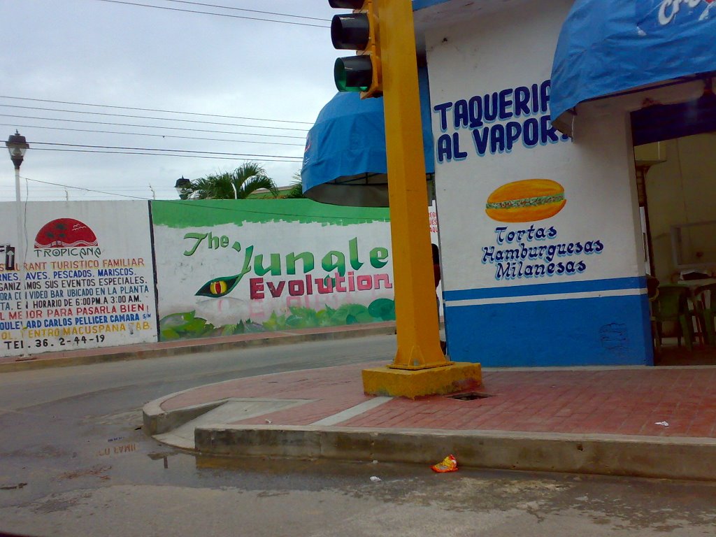 Juarez esq con Pino Suarez
