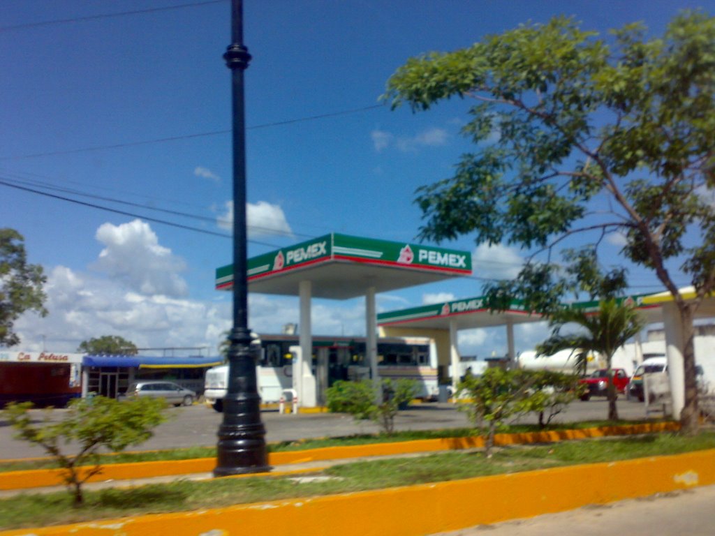 Primera gasolinera de Macuspana