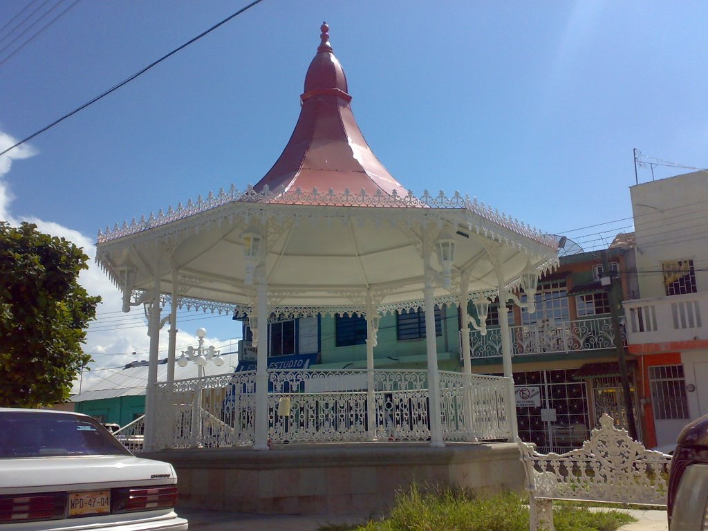 Kiosko en el parque de las madres