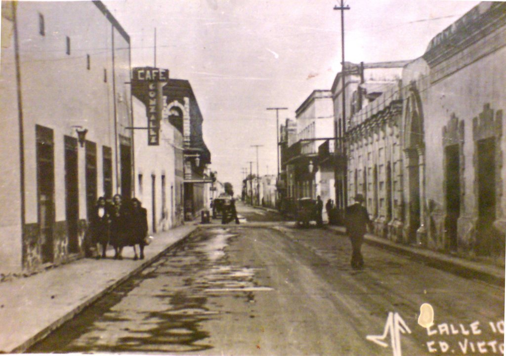 10 Hidalgo calle antigua