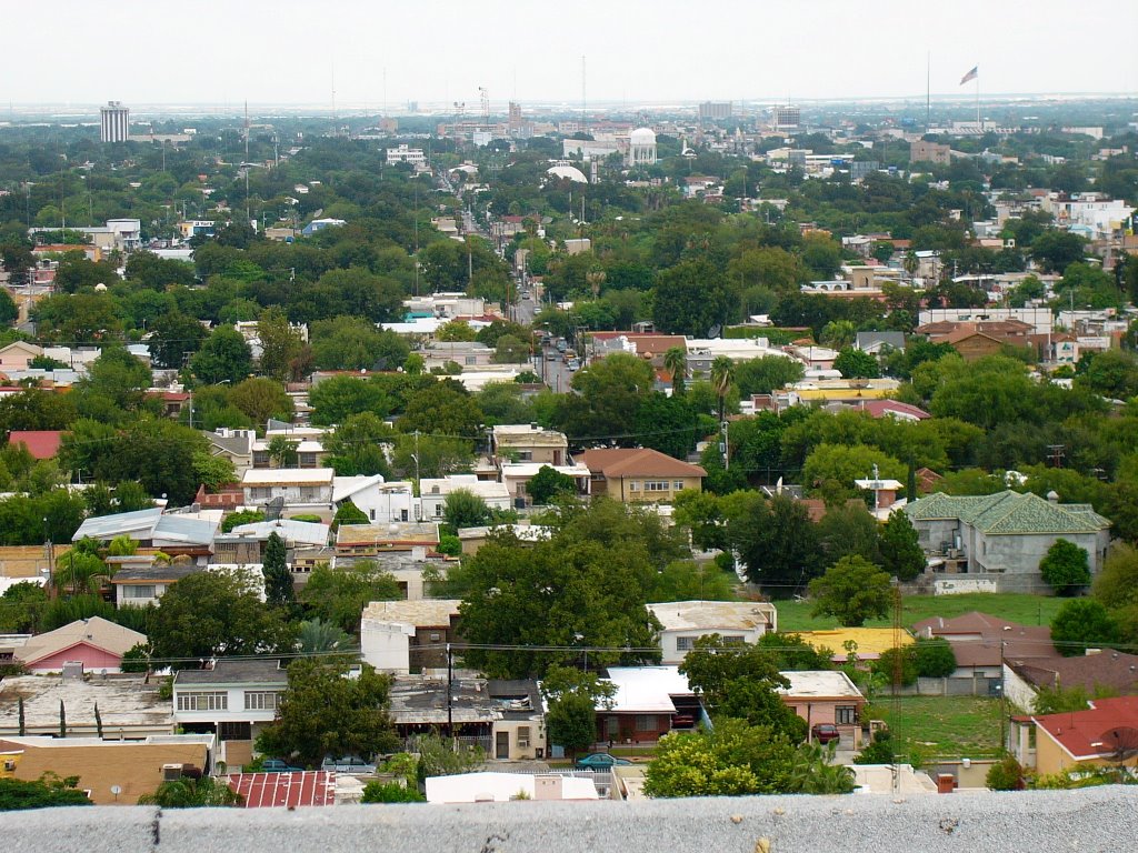 VISTA HACIA LAREDO TEXAS.