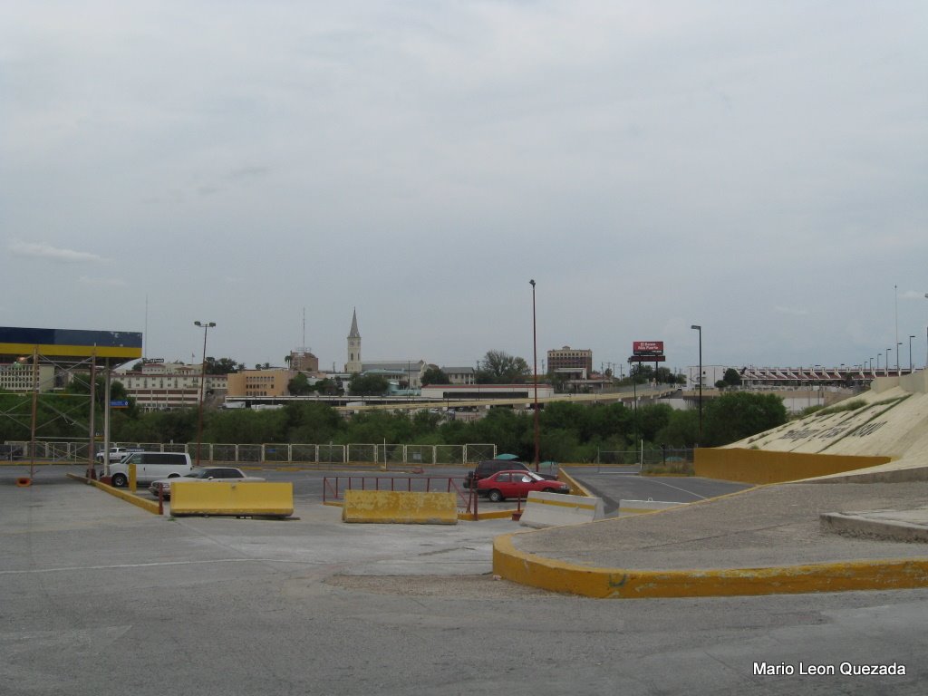 Laredo & Customs desde Nuevo Laredo, Tamps. Mexico 2009