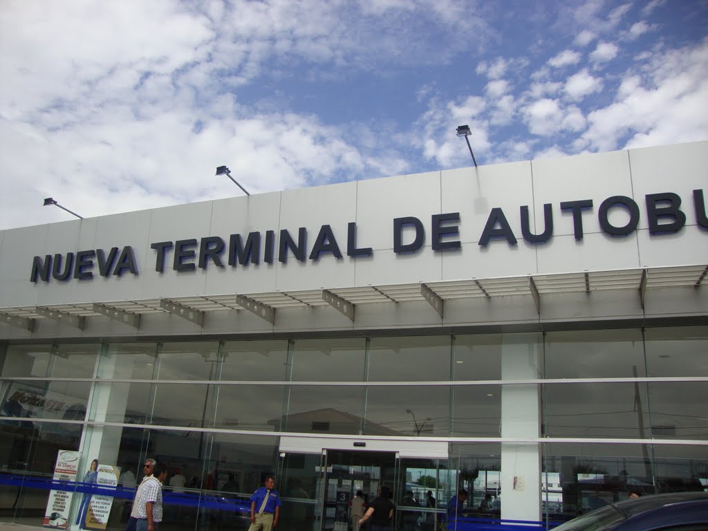 Nueva Terminal De Autobuses De Laredo Mex
