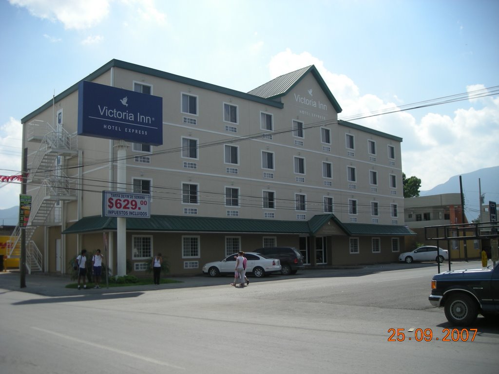 Hotel Victoria Inn. Ubicación: Cristóbal Colón y Allende