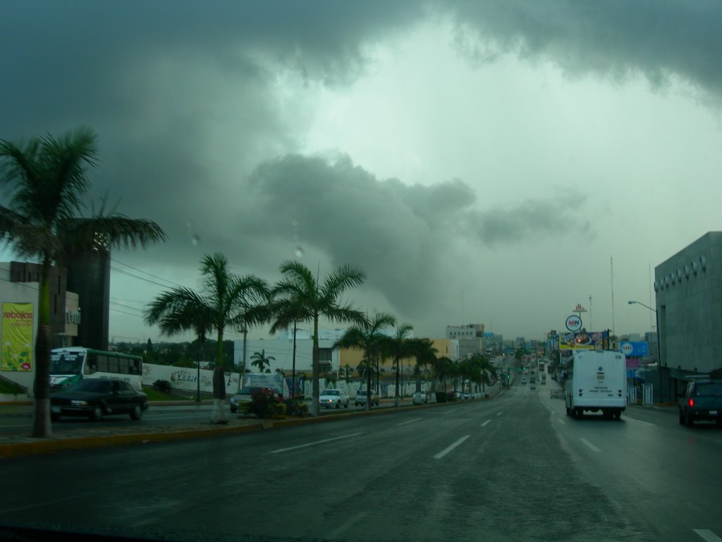 avenida Hidalgo a la altura de calle Agua Dulce