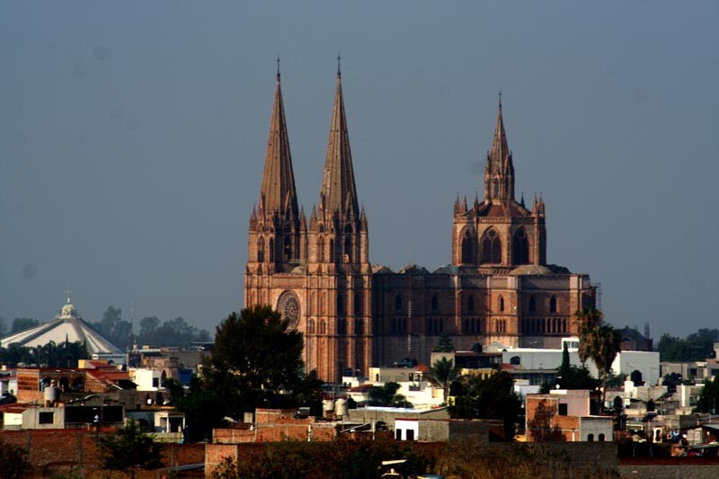 Vista tipo mediaval de La Parroquia de San José