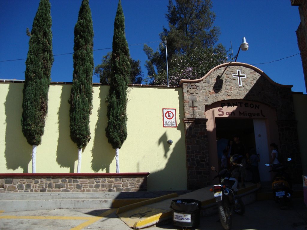 Panteón antiguo de Atotonilco el Alto