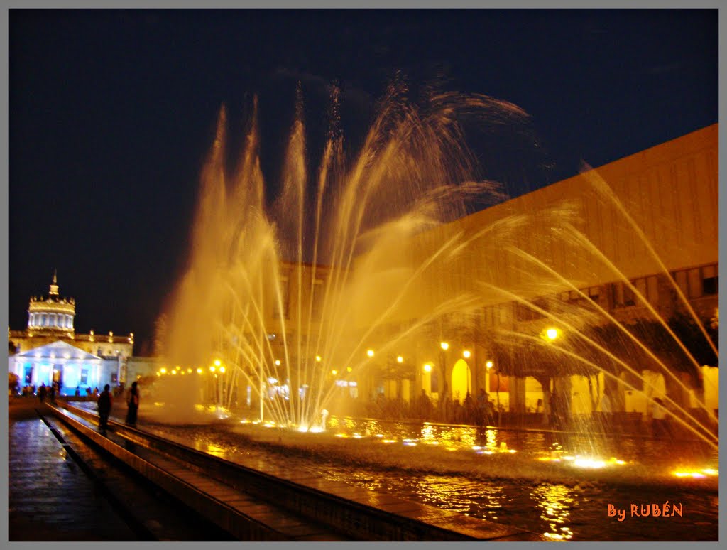 FUENTE, PASEO HOSPICIO CABAÑAS