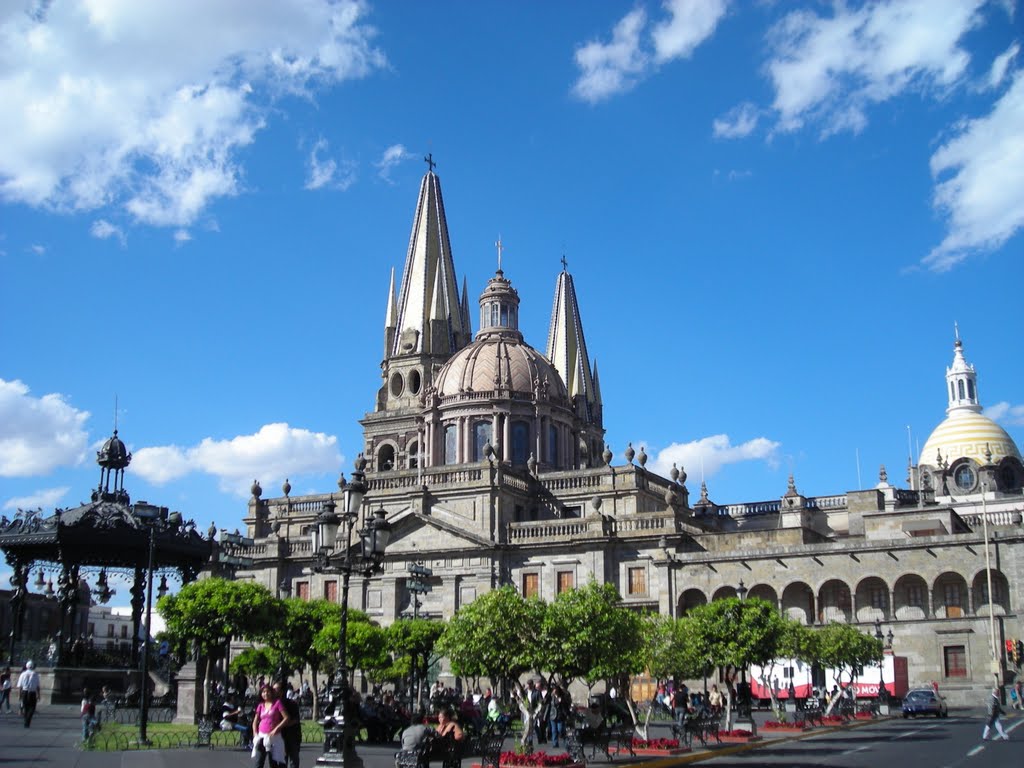 Catedral desde Plaza de Armas