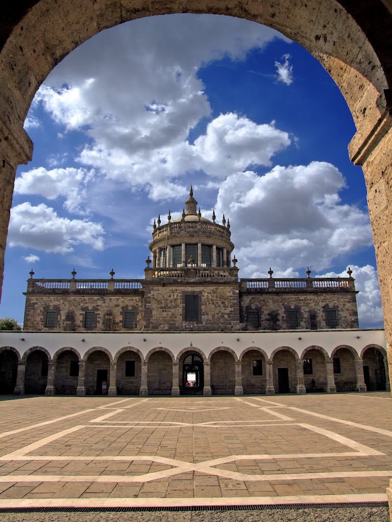 Patios interiores del Hospicio Cabañas