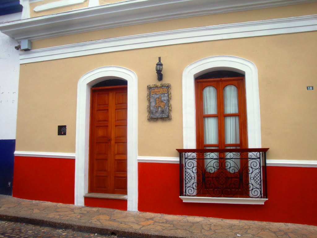 Casas de la Av. Central