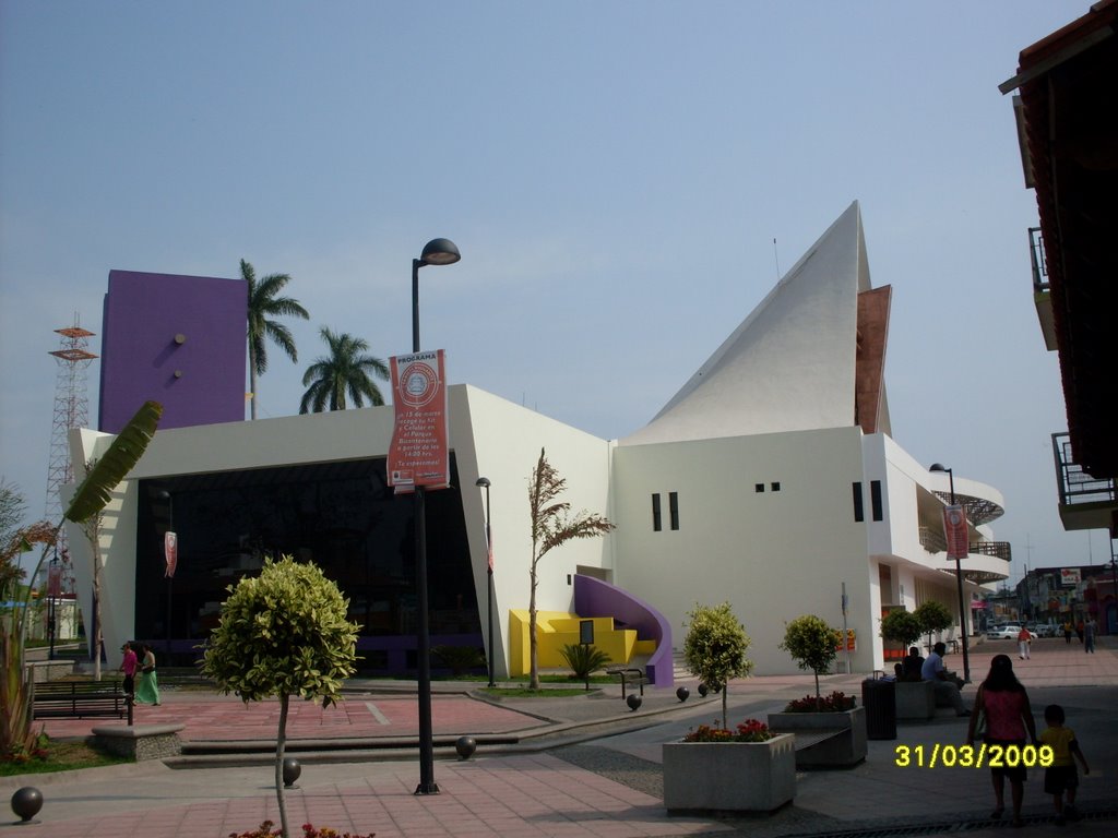 Sacristía y Catedral de San José