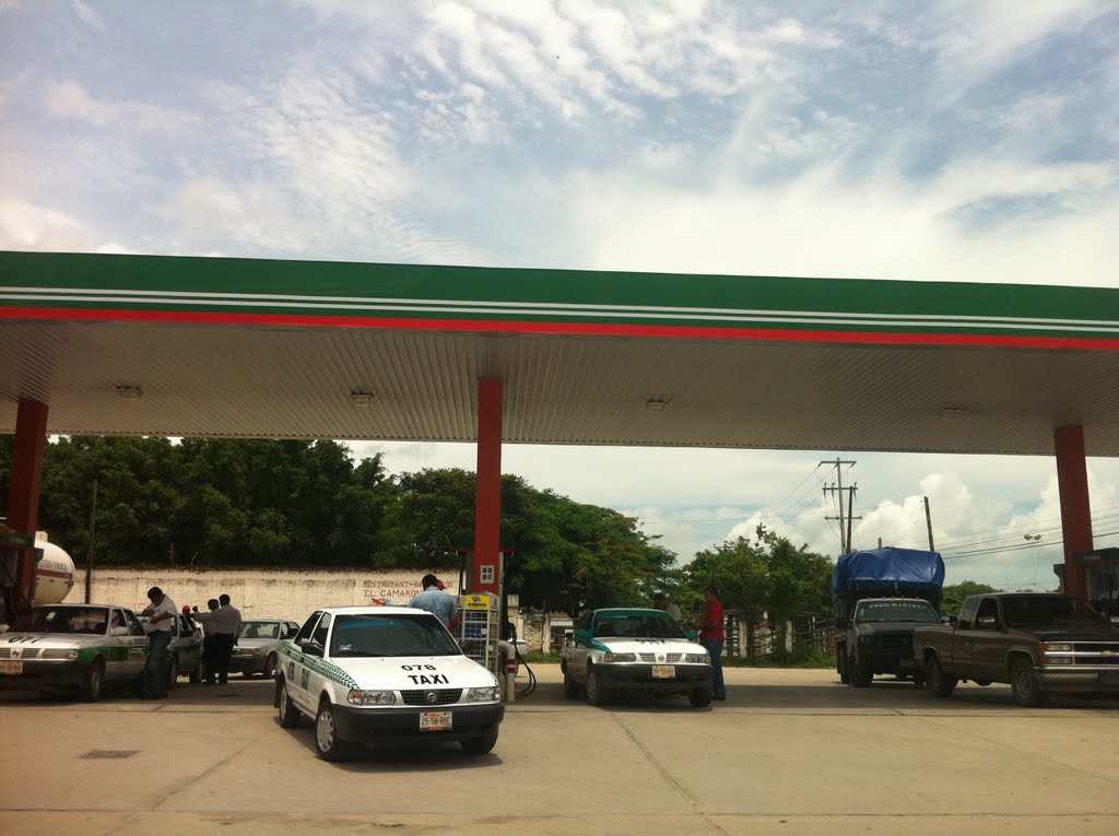 Gasolinera del valle