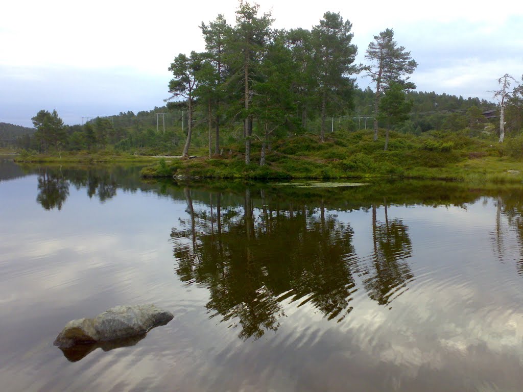 Øverlandsvatnet, Molde