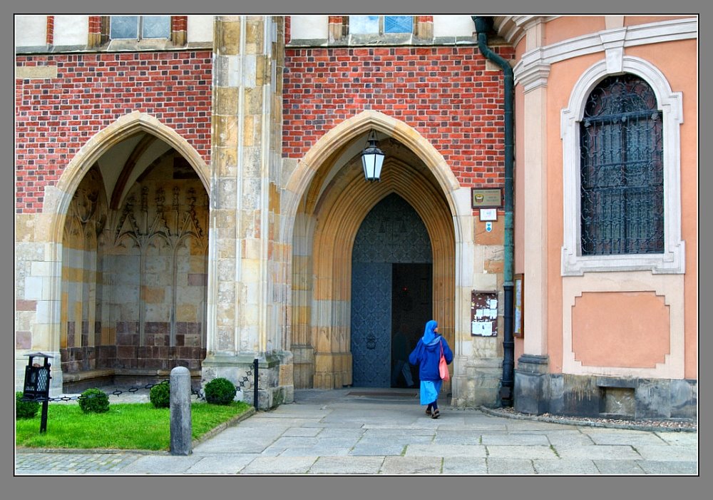 Wrocław - boczne wejście do Katedry