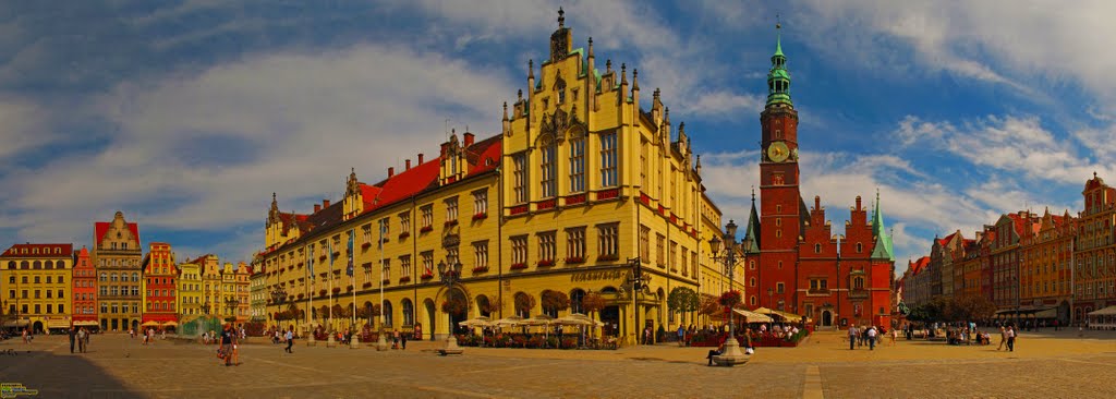 POL Wroclaw Rynek Ratusz Historyczne {after the rain} Panorama by KWOT