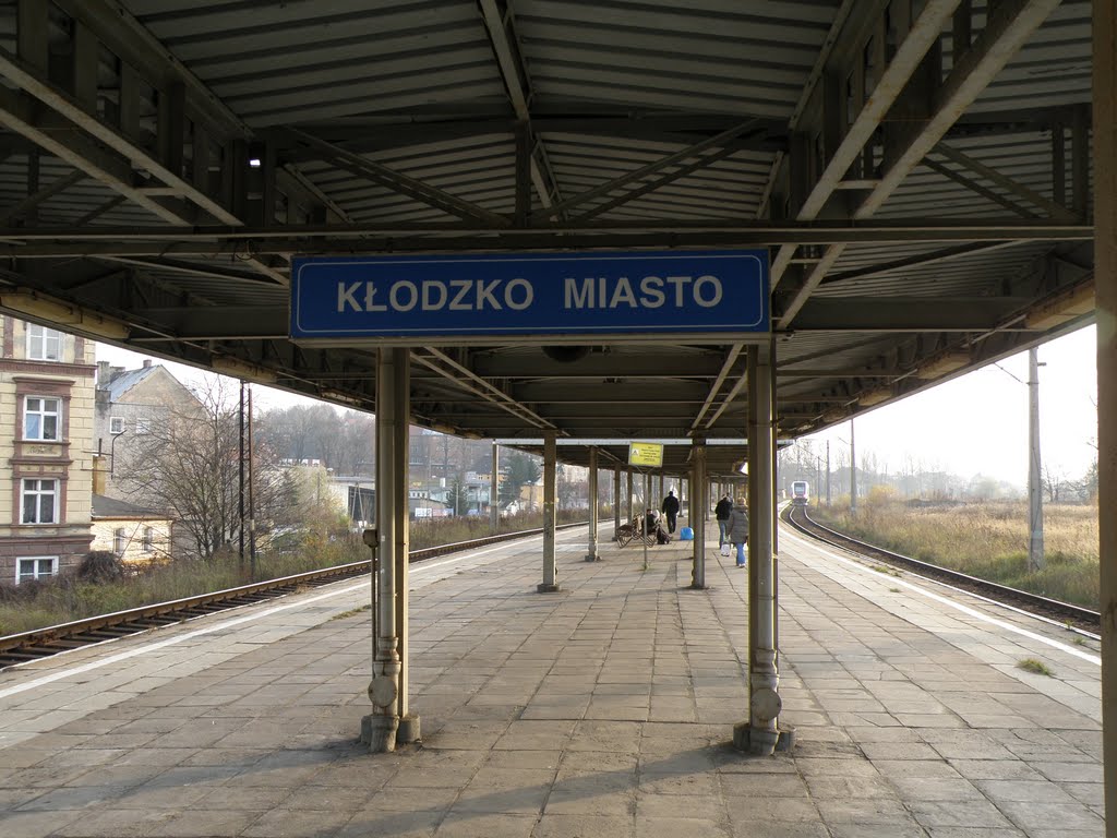 Train station Kłodzko-Miasto / Dworzec kolejowy Kłodzko-Miasto / Zastávka Kladsko-Město