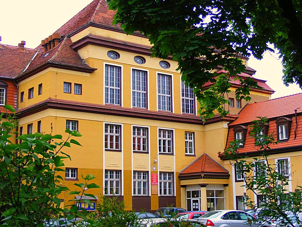 Legnica.ul. Lotnicza