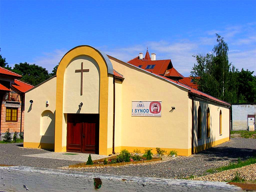 Legnica.Kaplica przy ul. Stefana Okrzei.Chapel Street. Stefan Okrzei
