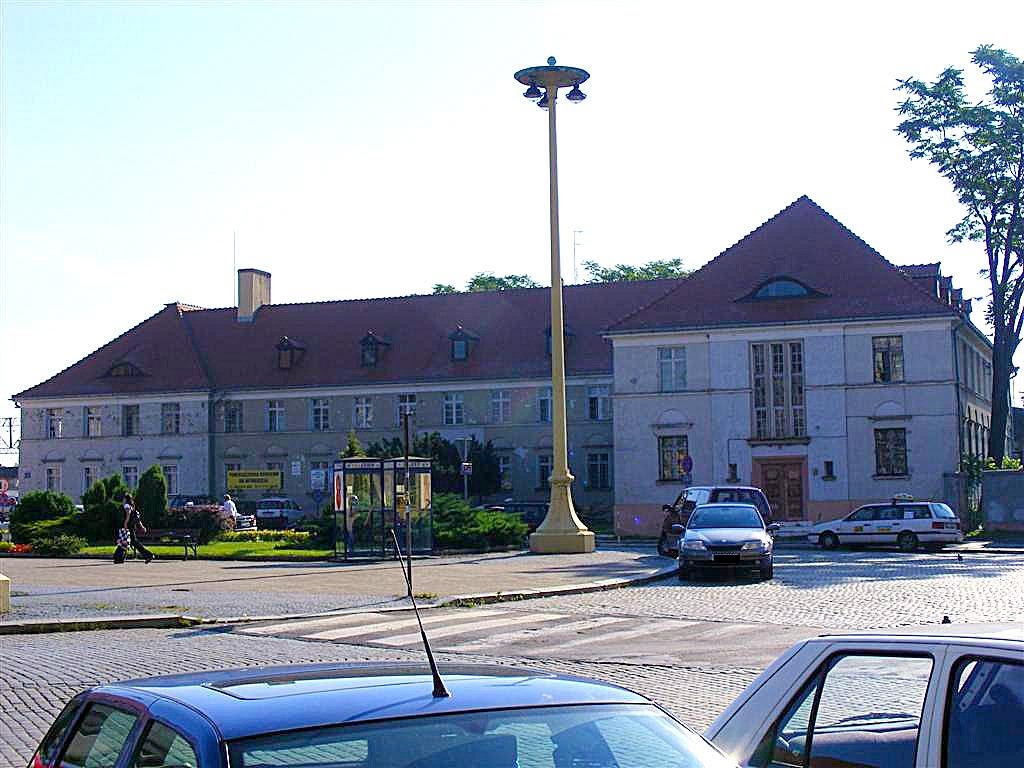 Legnica.Budynek przy ul. Dworcowej.The building at ul. Dworcowa