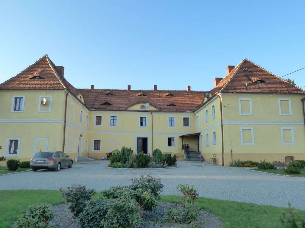 Poland, Groß Baudiss, Wądroże Wielkie, Manor