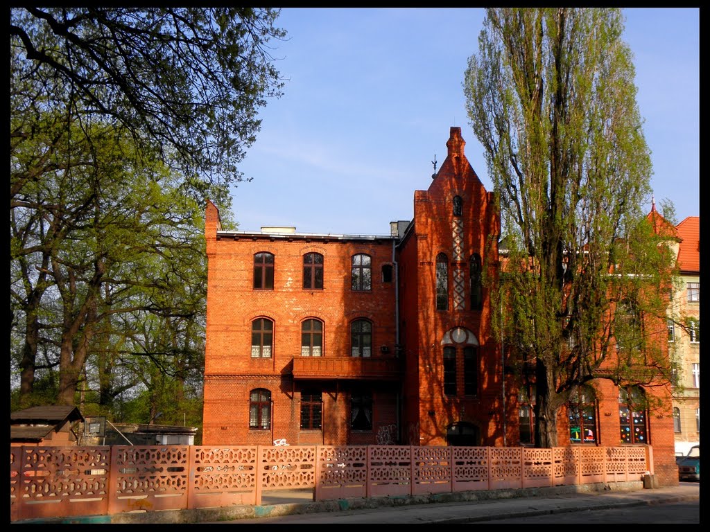 Dawna Szkoła Podstawowa nr 12 w Świdnicy (2011)