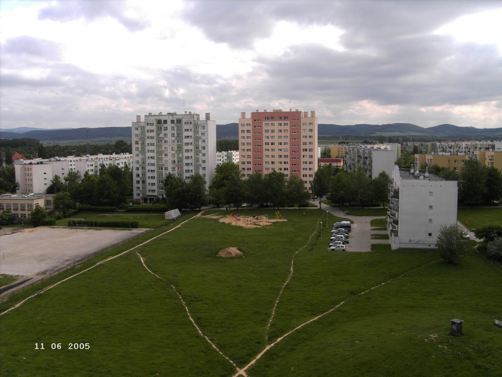 Świdnica-Osiedle Młodych (11.06.2005)