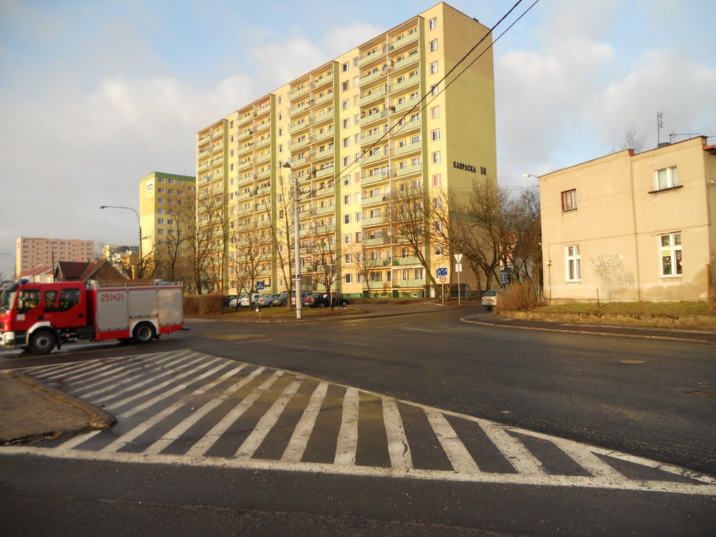 381 skrzyżowanie Ujejskiego - Karpacka - Glinki