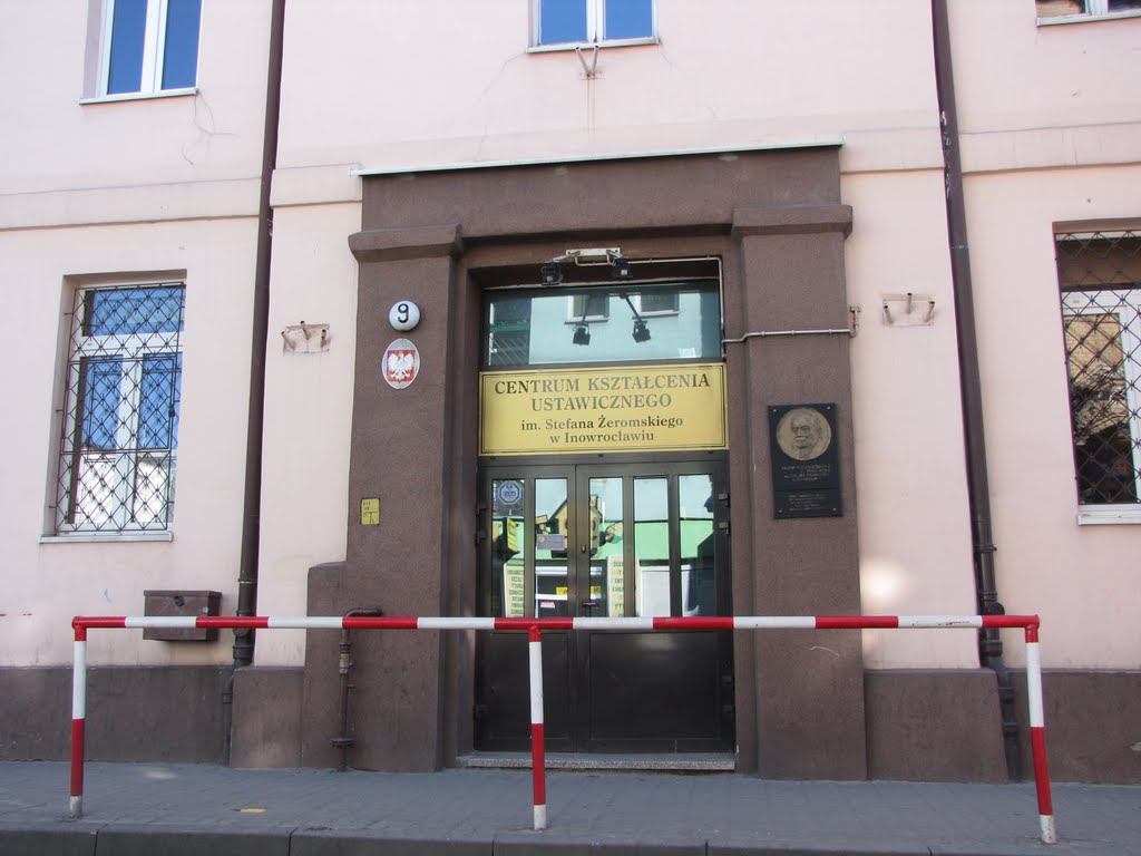 Inowrocław - Liceum Ogólnokształcące im. S. Żeromskiego