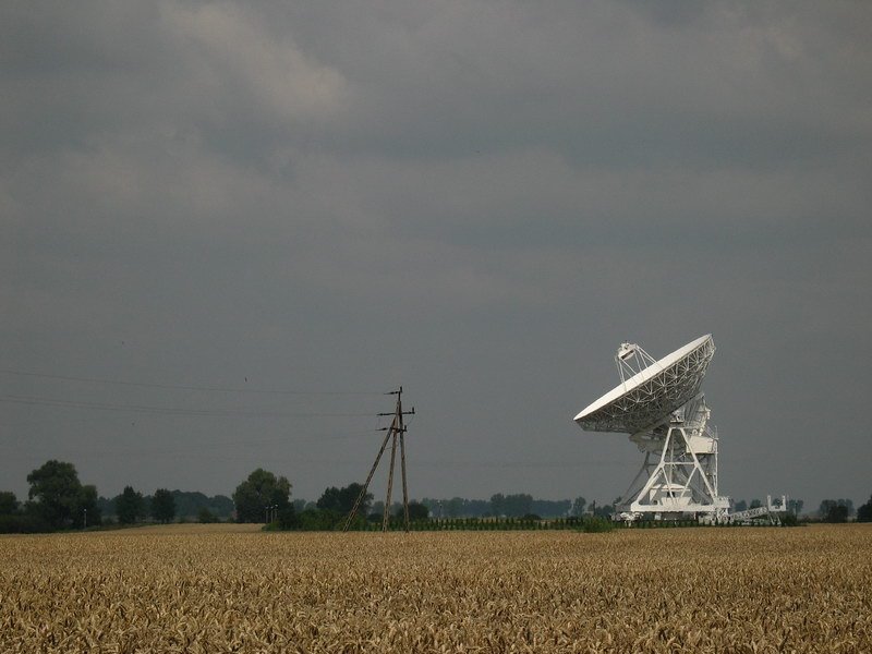 32 m Antenna for Radio Astronomy in Piwnice