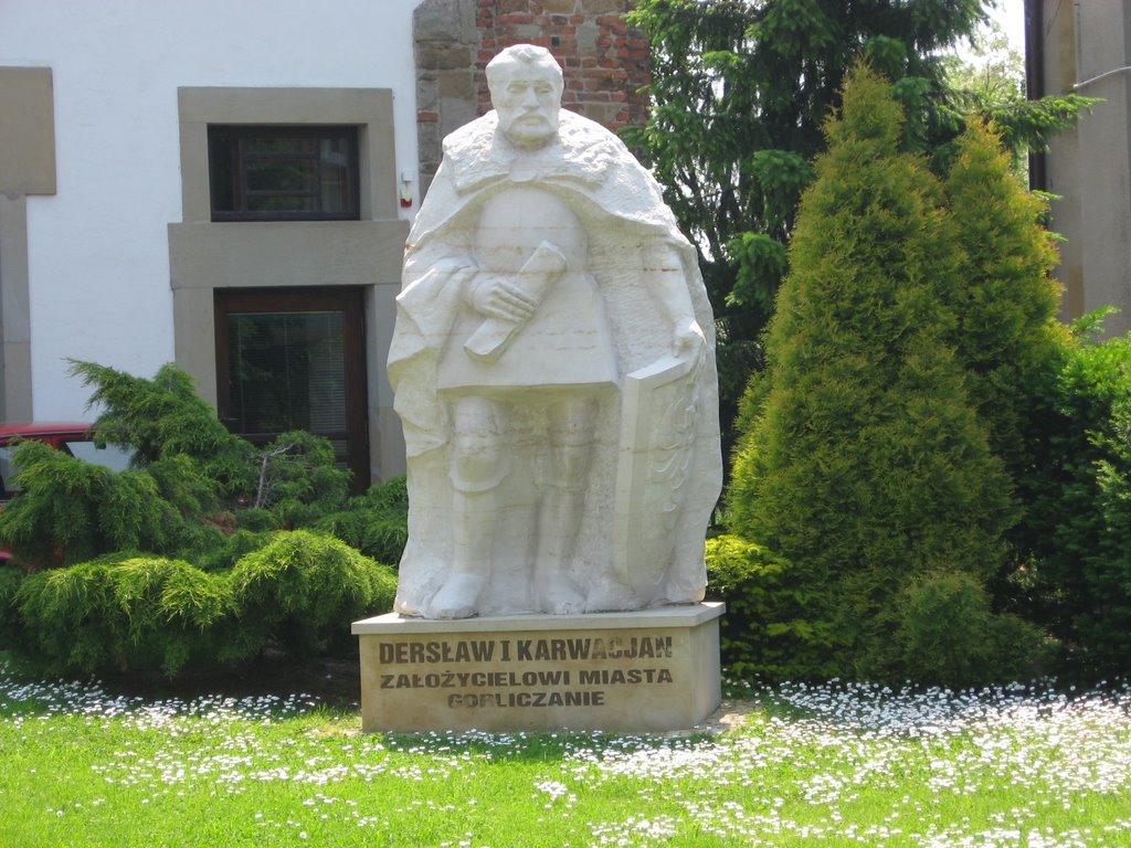 Pomnik Diersława I Karwacjana