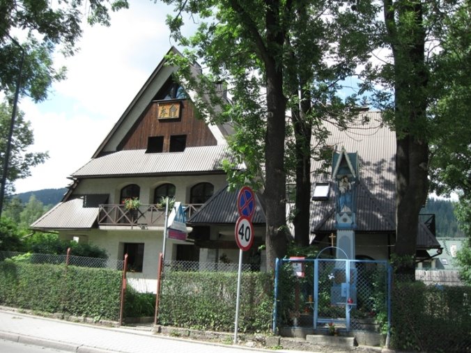 Zakopane - Schronisko Młodzieżowe "Szarotka"