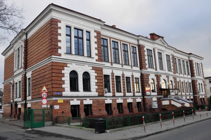 Budynek Liceum Ogólnokształcącego 1905 r. Gostynin /zk