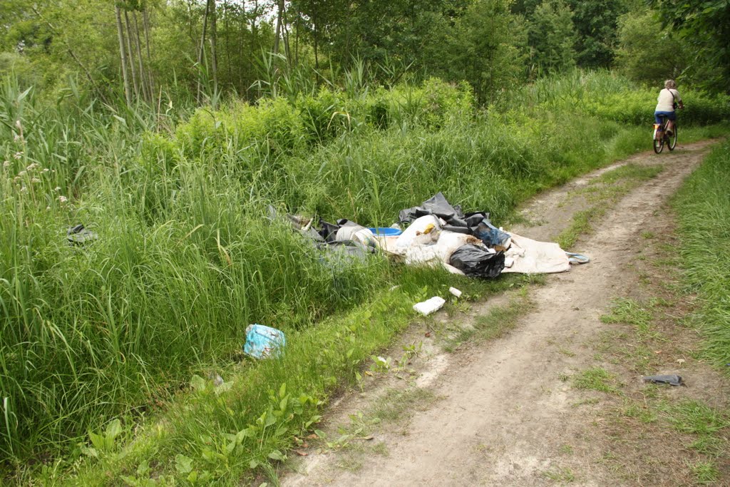 Śmieci w Markach