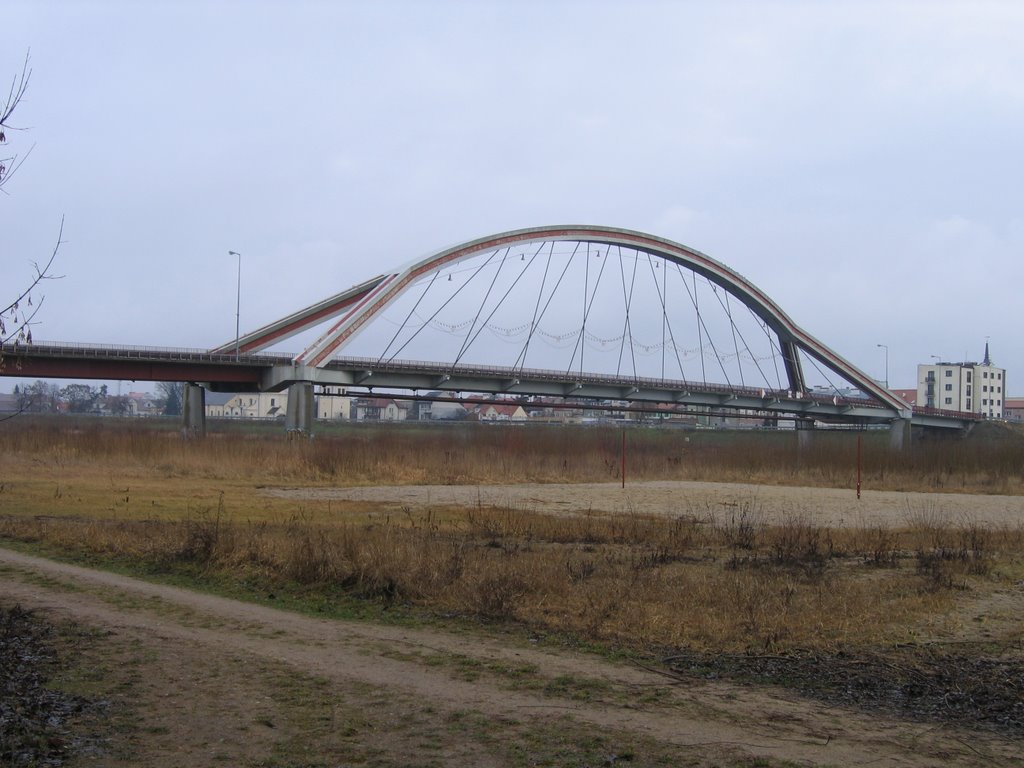 Most łukowy w Ostrołęce