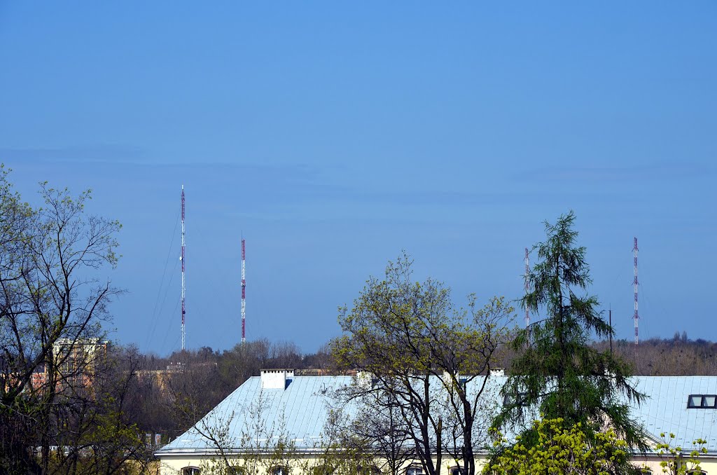 Wieże radiowe w Radomiu: 156m, 107m, 101m i 101m