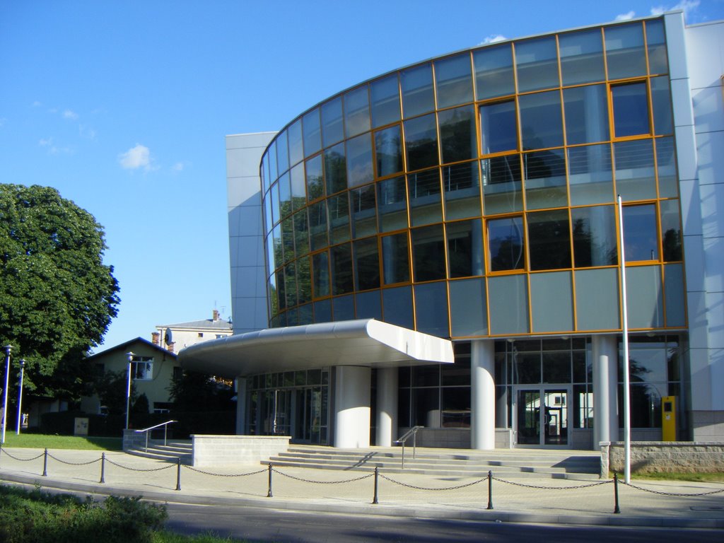 Dom Kultury - szklana fasada