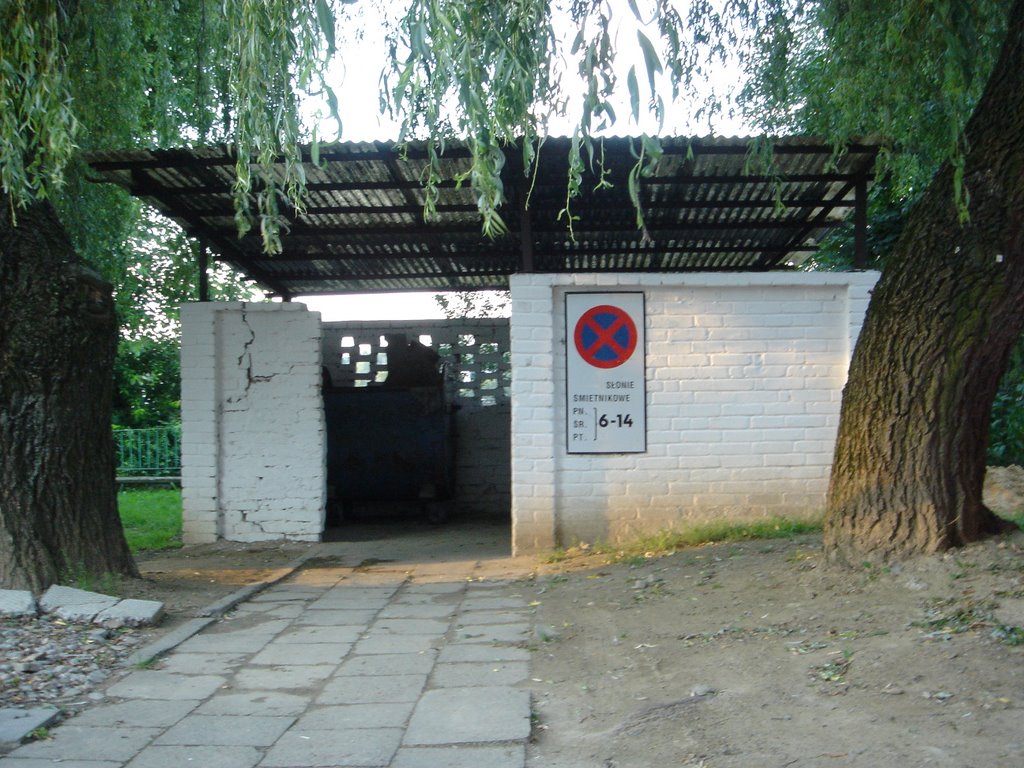 Słonie śmietnikowe