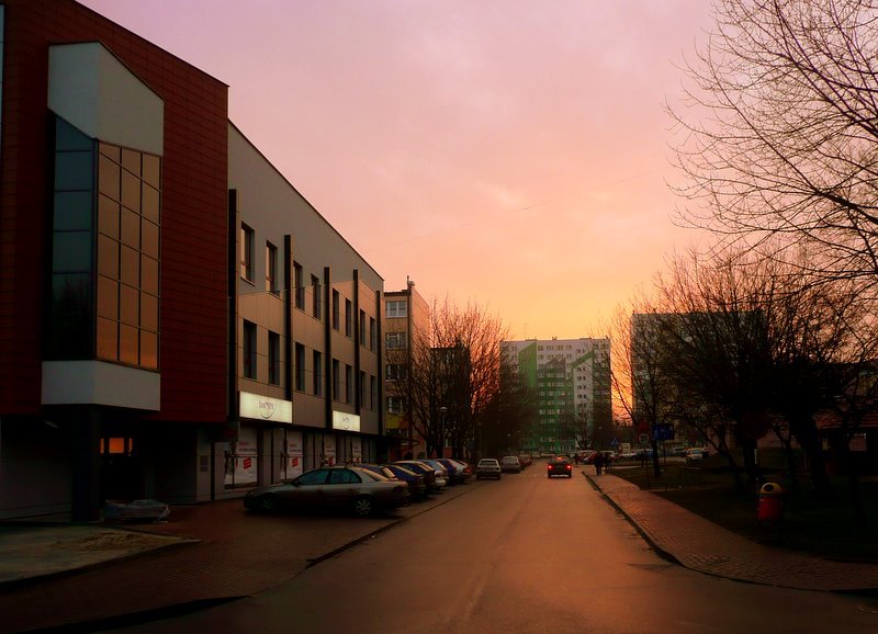 ul.na zachód,wieczór zimowy