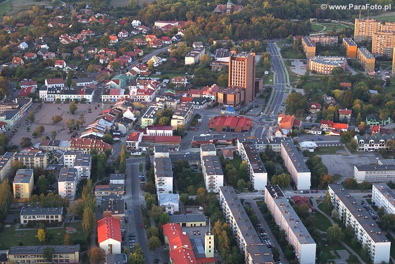 Tarnobrzeg centrum , Plac Bartosza i Sąd z lotu ptaka- fotografia lotnicza