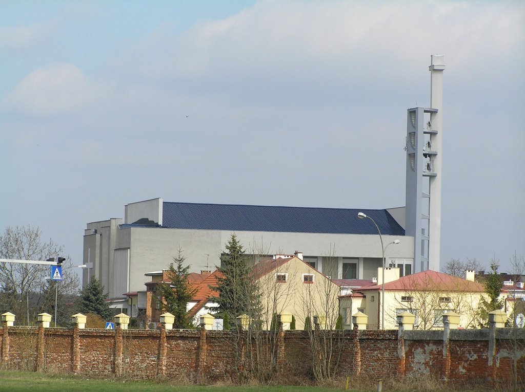 Tarnobrzeg - Kościół Matki Bożej Nieustającej Pomocy - 2006