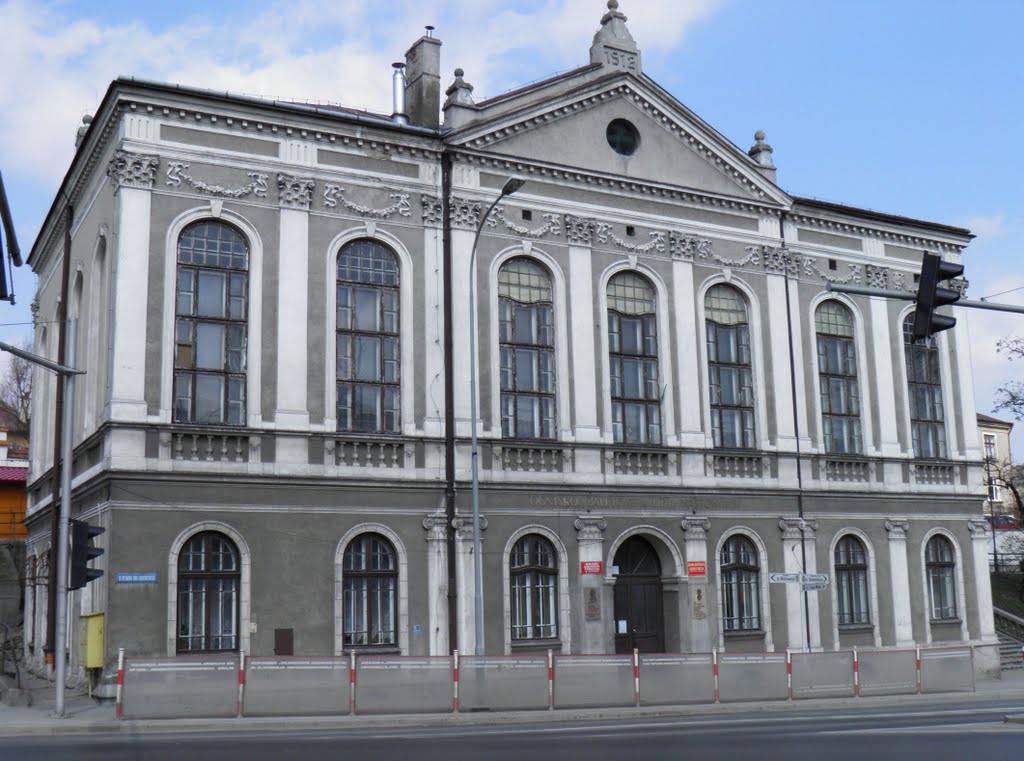 Miejska Biblioteka Publiczna w Jarosławiu d. siedziba Kahału  Żydowskiego