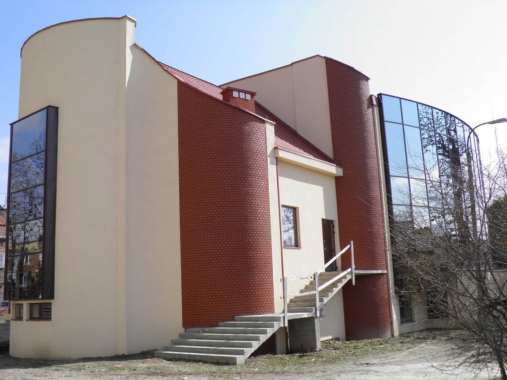 Państwowa Wyższa Szkoła Techniczno - Ekonomiczna w Jarosławiu - Centrum Kulturalne Studentów  / w budowie/
