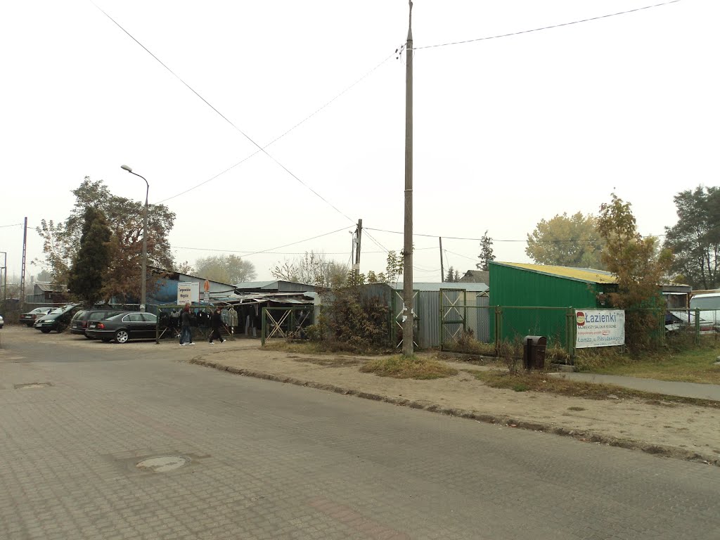 bazarek przy dworcu PKS