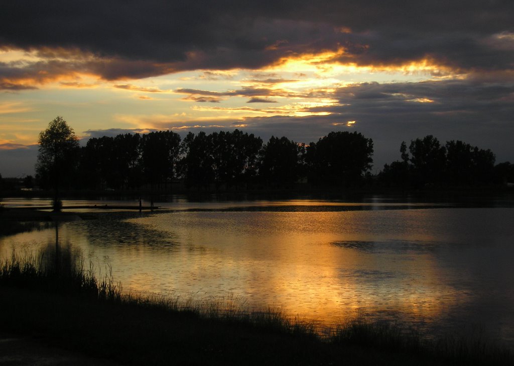 Zachód nad Zalewem