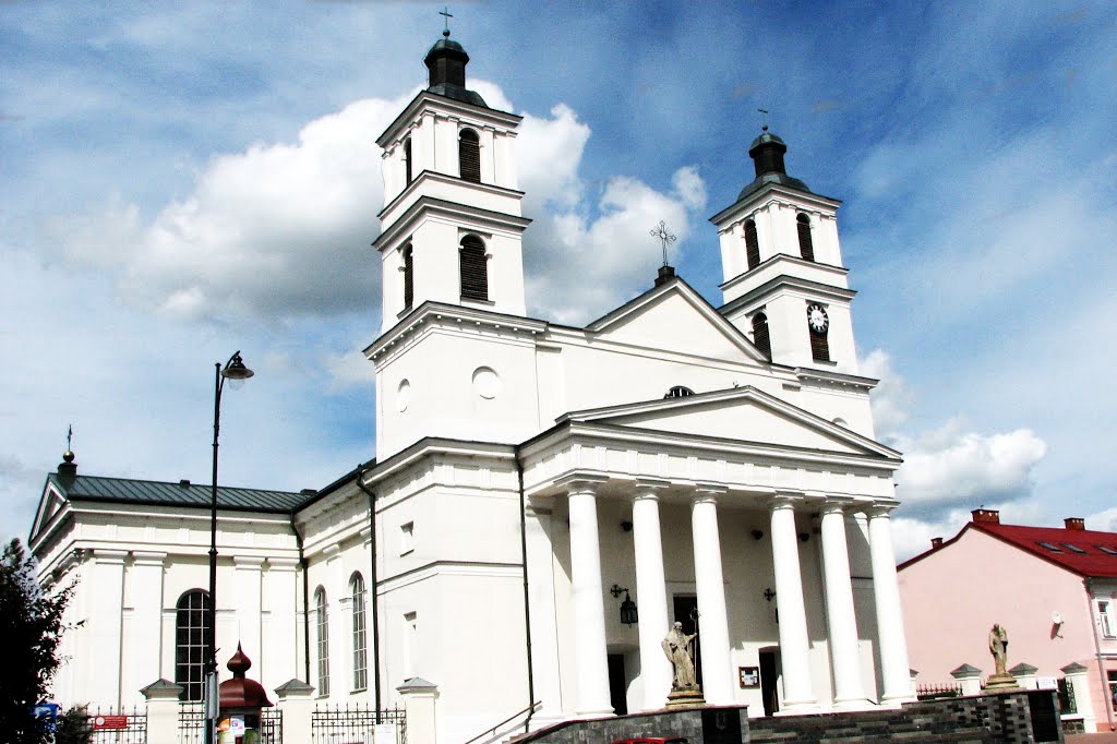Kościół pw. Najświętszego Serca Pana Jezusa w Suwałkach (Church of the Sacred Heart of Jesus in Suwalki)