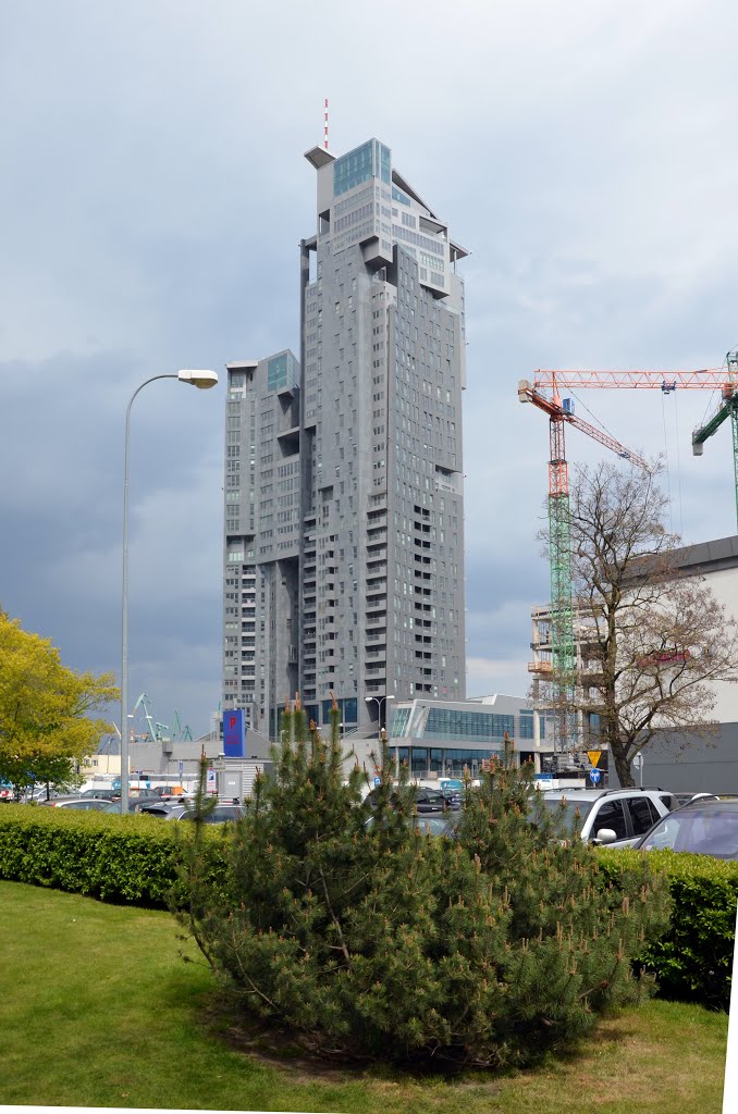 Sea Towers (141,6m). Gdynia
