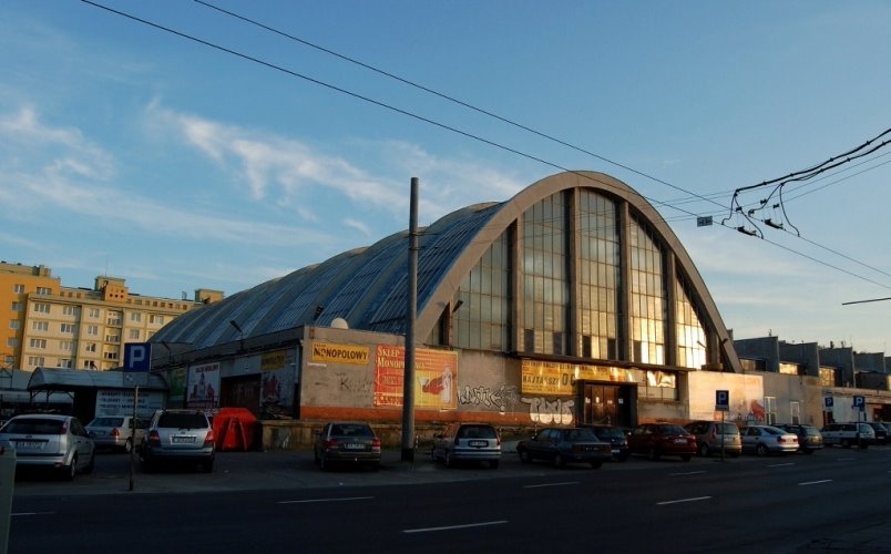 Gdynia - Hala Targowa przy ul. 3-go Maja - Jana z Kolna