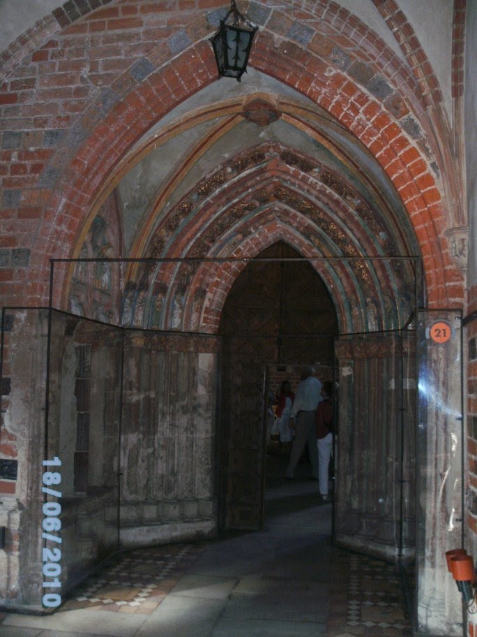Goldene Pforte; Marienburg; Eingang zur Burgkirche